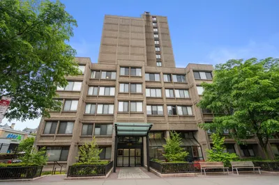 1731 Beacon St #221 1