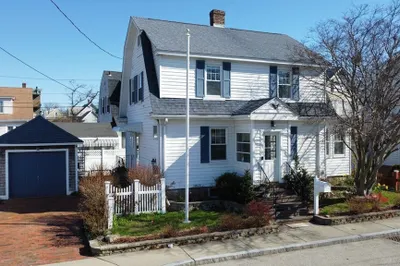 36 Bayfield Rd S Rd