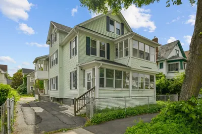 80-82 Kenyon St