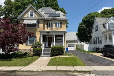15 Linwood St #2 1