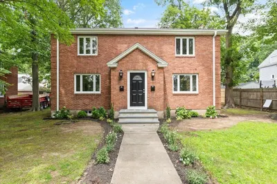 735 Vfw Parkway #735 1