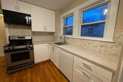 22-24 Cresthill Rd