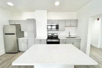 8 Kenwood St #2