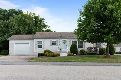 21 Skyview Drive #21 1