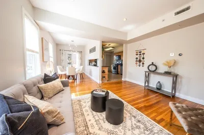 22 Sewall Street #4