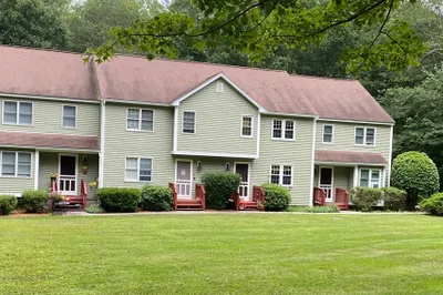26 Ryan Rd #4