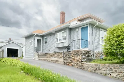 124 Farrar Avenue