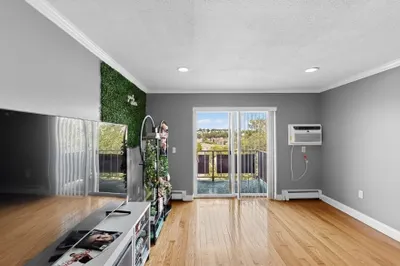 70 Warren Ave #4-1