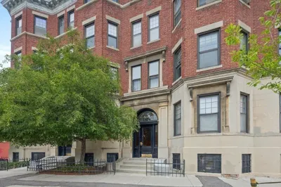 1157 Commonwealth Ave #7