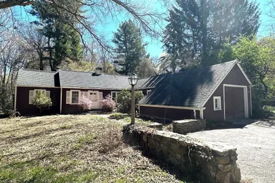 132 Ruggles St