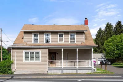 376 Newton Street #1 1