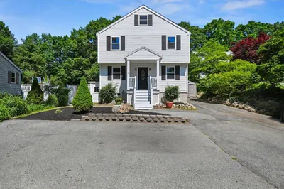 8 Cedar Street