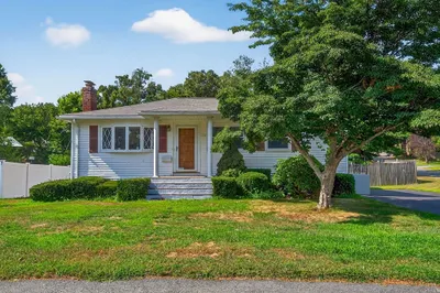177 Summer St 1
