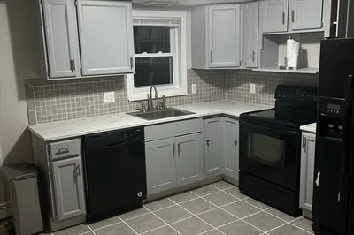 257 Center Street #2 1