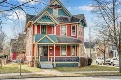 86 Princeton St 1