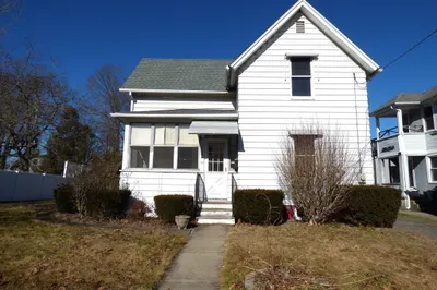 181 East St
