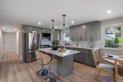 79 Humes Ave 1