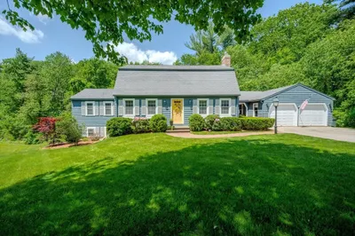 5 Essex Place 1