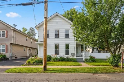 19 Kellogg St 1
