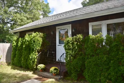 82 Gooseberry Ln 1