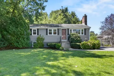 180 Hardy Pond Rd 1