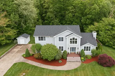 48 Hummingbird Lane 1
