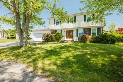 80 Wellesley Dr 1