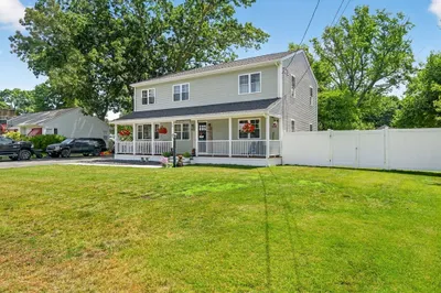29 Edgemere Dr 1