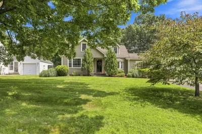 17 Savoy Ave 1