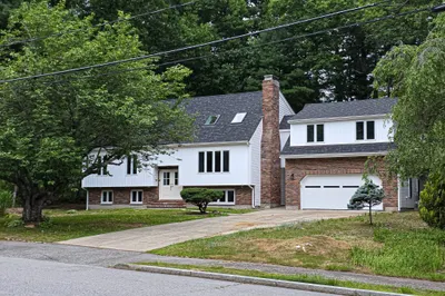 41 Kenneth St 1
