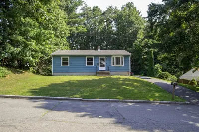 41 Rosedale Ave
