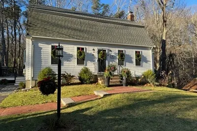 25 Langford Rd 1