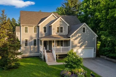 7 Chevy Chase Rd 1