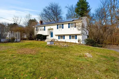 78 Deering Dr 1