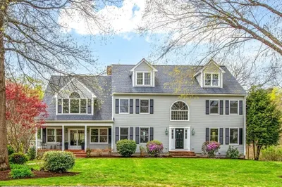 9 Acorn Circle 1