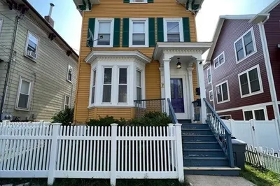 7 Elm St 1