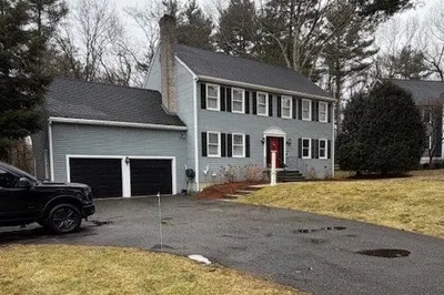 10 Oakwood Ct 1