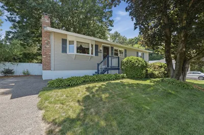 50 Naples St 1