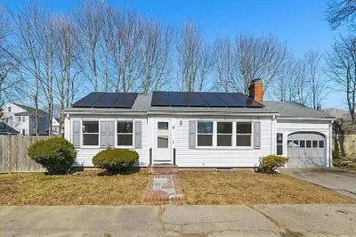 51 Linnea Ave 1