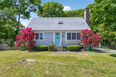 14 Heritage Circle 1