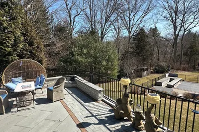 536 Glen Rd