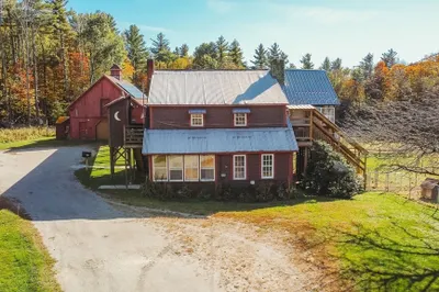 163 Hazelton Rd