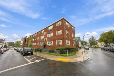 5 Melbourne St #2 1