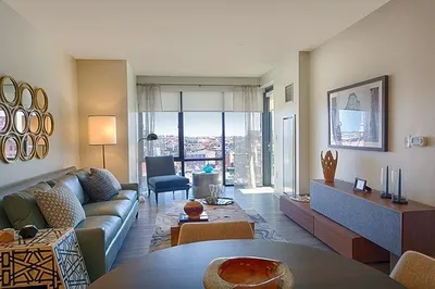 1 Canal St #806