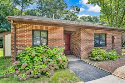 29 Highwood Dr #29 1
