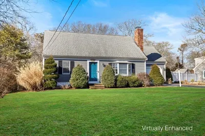 395 Strawberry Hill Rd
