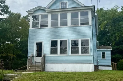 2 Gunn St 1
