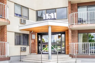 151 Coolidge Ave #112