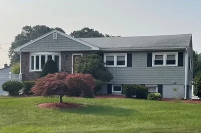 16 Acorn Drive 1