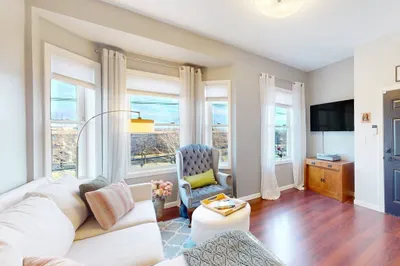 260 Bremen Street #3